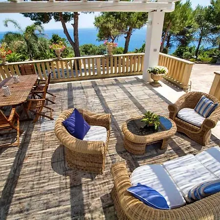 Scarnera Villa