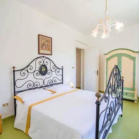 Scarnera Villa *